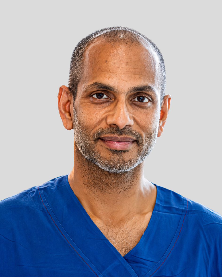 A/prof Mohan Arianayagam headshot