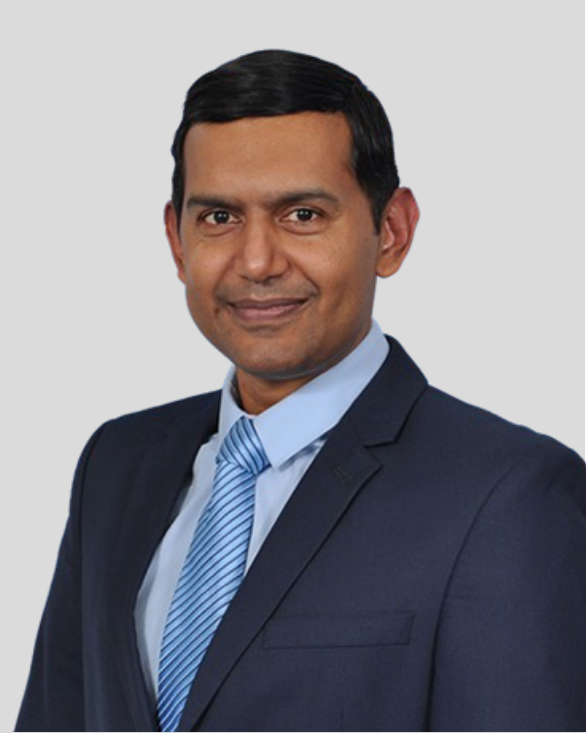 Tesuven Naidu headshot
